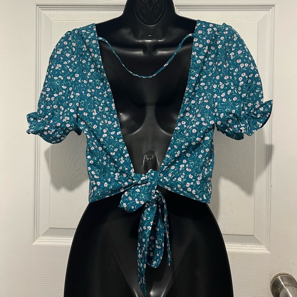 Floral Blouse - Picture 2 of 2